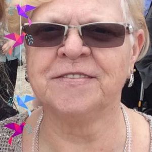 Meet your Posher, Liz